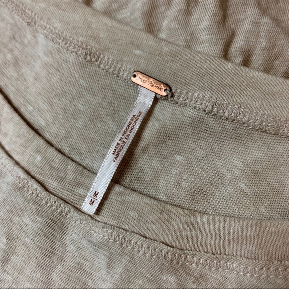 Free People Lace Trim Peplum Tee Medium - Picture 6 of 7